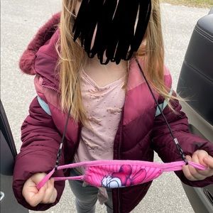 Mask neckless holder